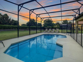 Family Oasis Near Disney - Pool & Resort Access